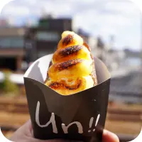 写真:UN!!とパッケージに書いてあるお菓子