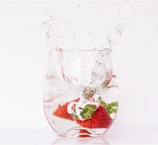 画像：ミネラル豊富な水のイメージ