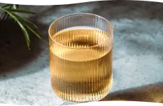 画像：お酒の割り水 のイメージ