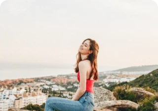 画像：女性の写真